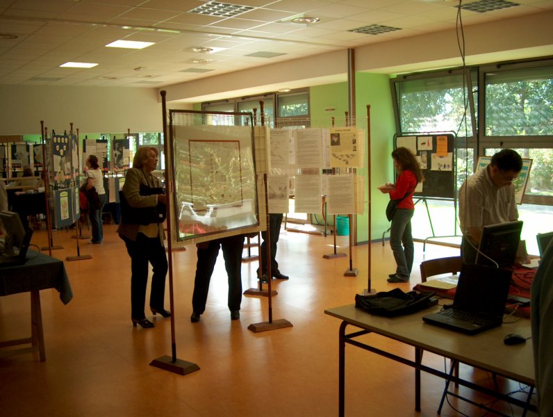 la première salle (ou nous sommes)